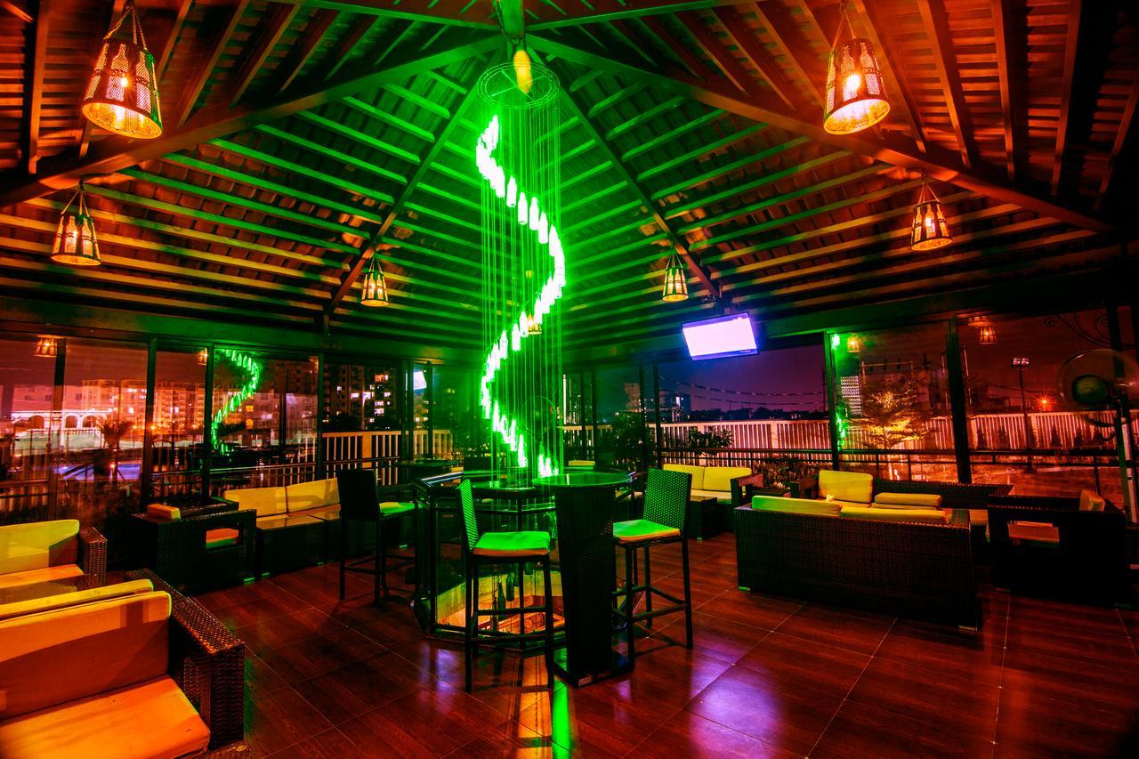 Club Paraiso Raipur  Exterior photo